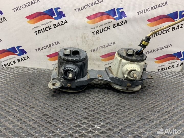 Фара противотуманная правая Iveco Stralis