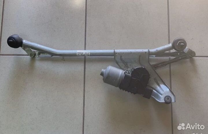 Трапеция стеклоочистителя Duster ор-л 8200619512