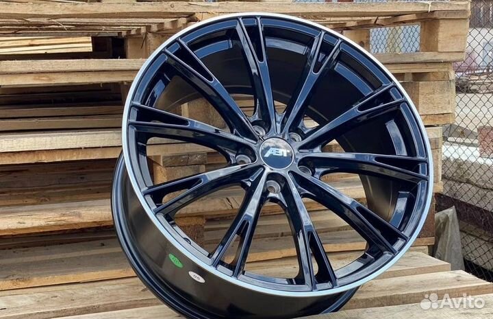 Новые диски R19 на audi 5x112