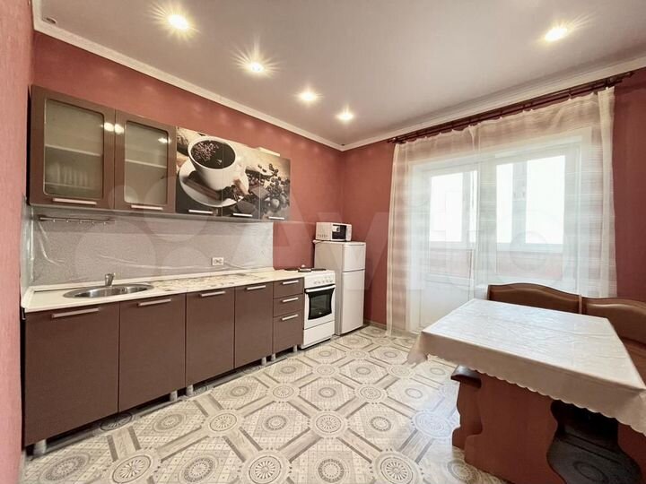 1-к. квартира, 42 м², 13/17 эт.