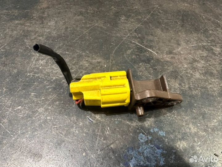 Датчик удара Audi A6 C6