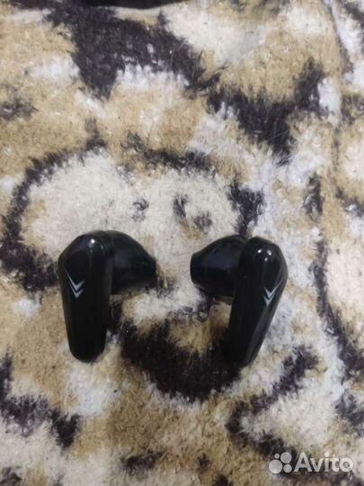 Беспроводные наушники