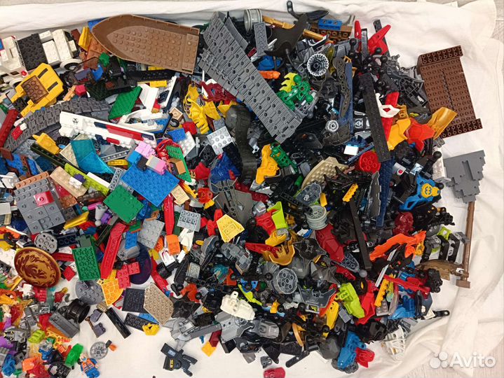 Лего россыпь Friends, Сity, Bionicle 8 кг (аналог)