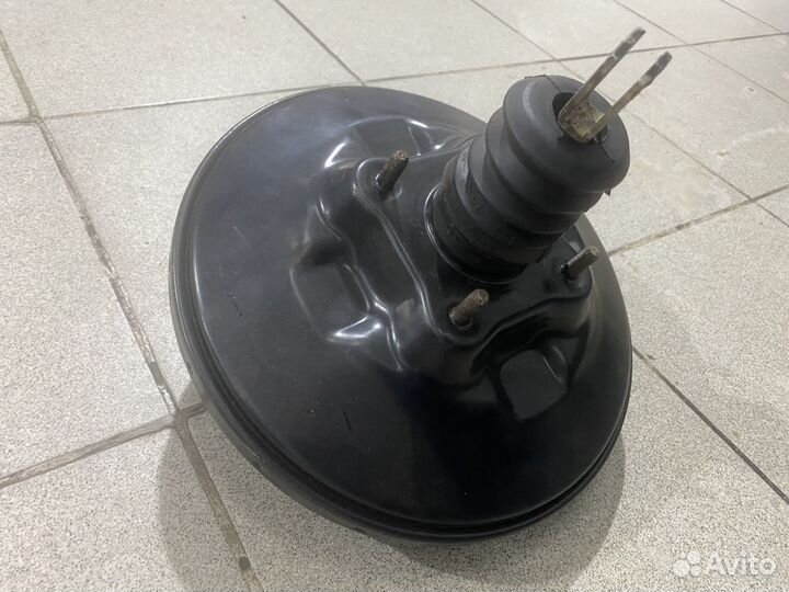 Вакуумный усилитель Мерседес W115/114