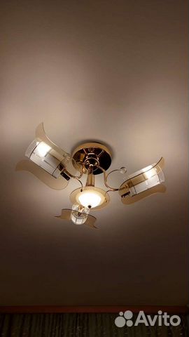Люстра и 2 бра