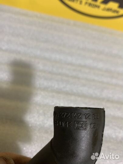 Патрубок Mercedes w211