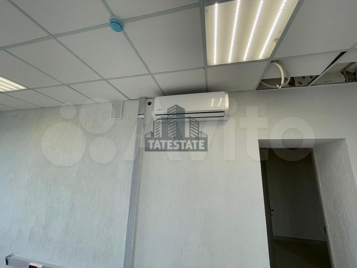 Офис в центре города с парковкой 500м