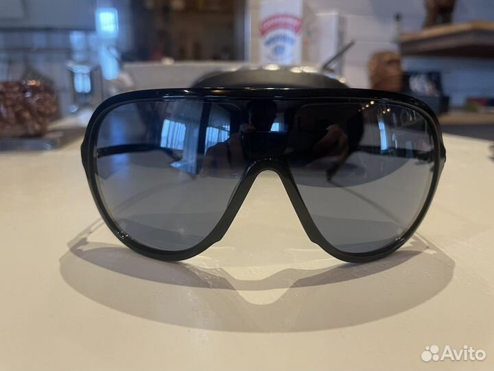 Солнцезащитные очки giorgio armani