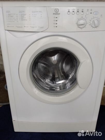 Стиральная машина indesit 5кг