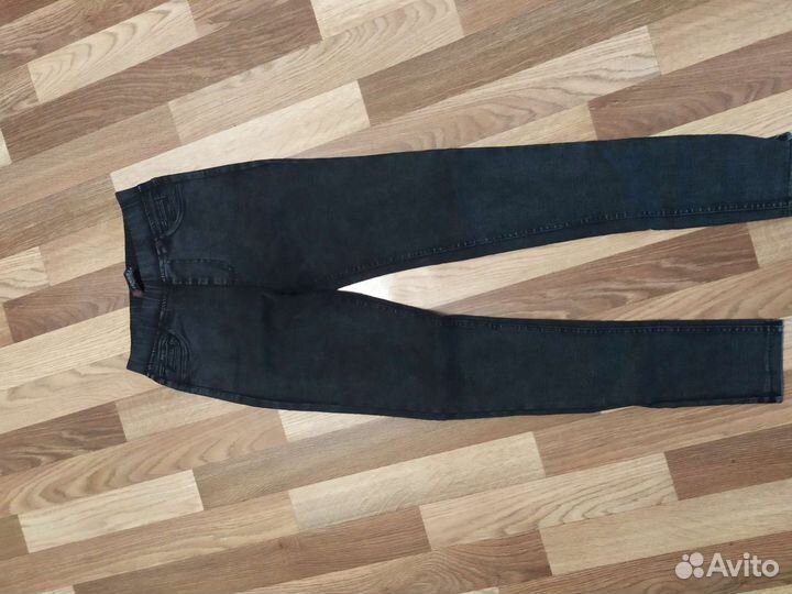 Джинсы для девочки