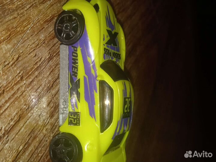 Машинки хотвилс