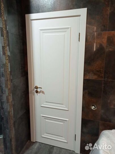 Установка межкомнатных дверей и декоративных реек