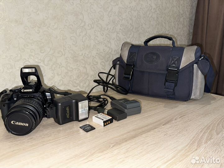 Цифровой фотоаппарат Canon EOS 400D KIT black