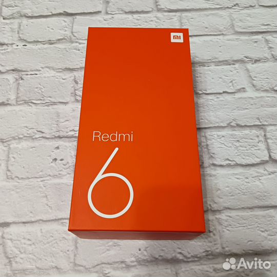 Xiaomi Redmi 6, 3/32 ГБ