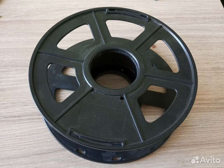 Катушка пластиковая
