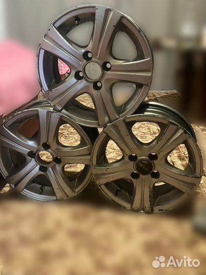 Литые диски r14 сточни на ниссне ад