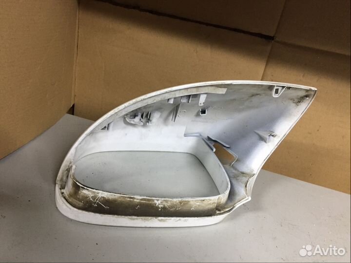 Накладка правого зеркала Audi Q5 Q7