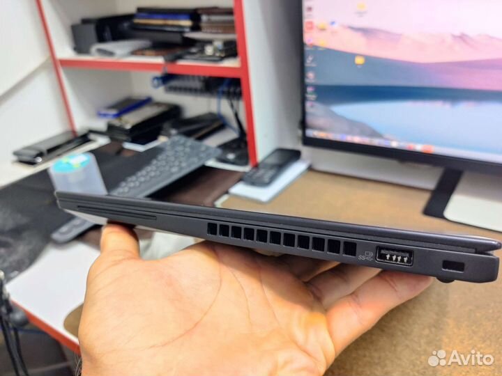 Lenovo ThinkPad T14s 16/512