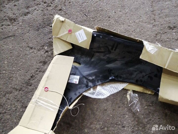 Крыло перед. левое mazda Familia B30d5-2211 98-04