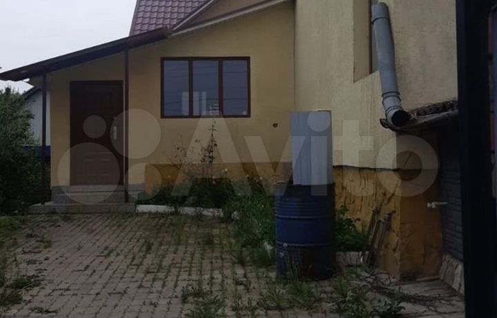 Коттедж 322,6 м² на участке 11 сот.