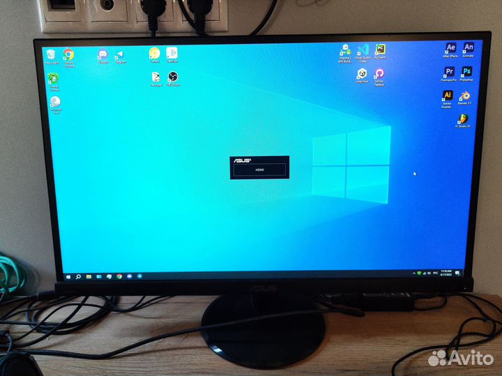 Безрамочный монитор asus 27