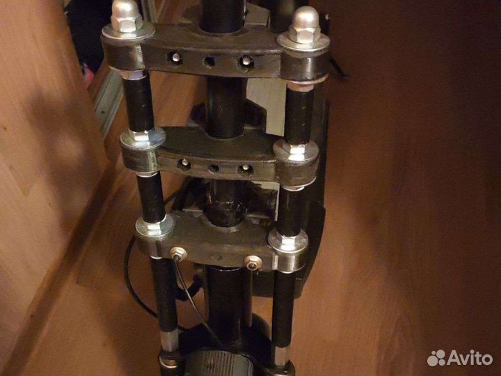 Усилитель руля электросамоката