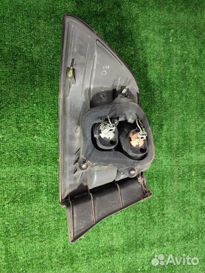 Стоп-сигнал задний правый Toyota Windom MCV21