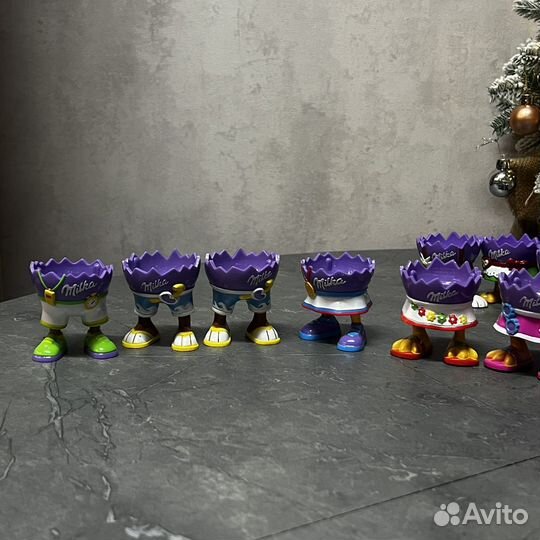 Детская игрушка - подставка для яйца