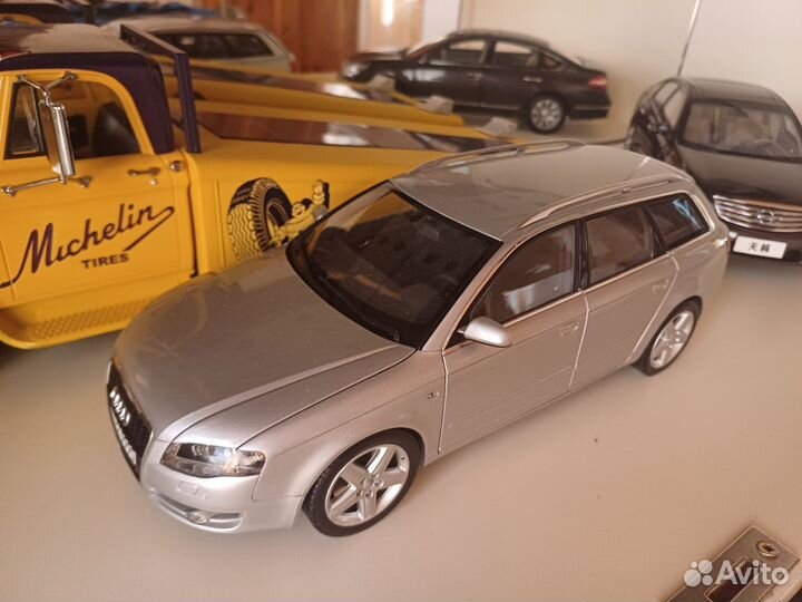 Audi 1:18