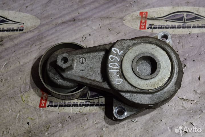 Натяжитель c Honda Fit GE6 L13A