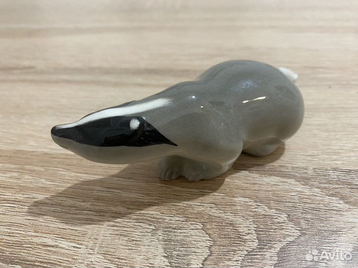 Советская статуэтка со сколом