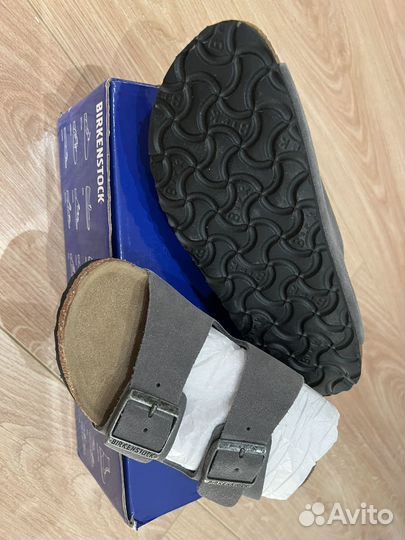 Birkenstock 39 (250 см) новые