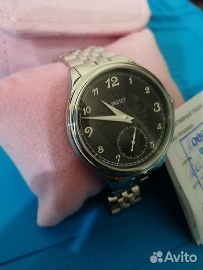 Часы женские Bastet