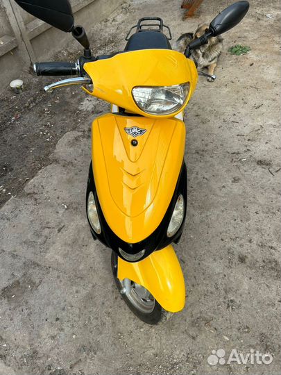 Продам скутер UMC Classic