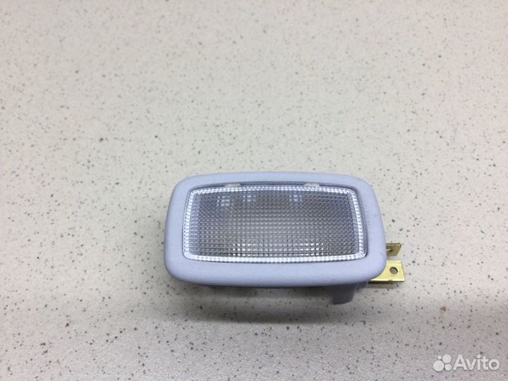 Плафон салонный Kia Optima седан цвет белый SWP