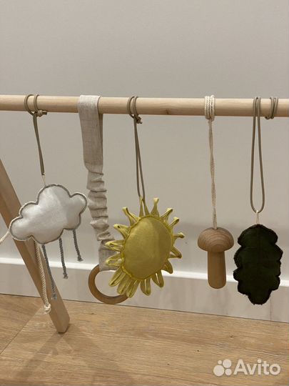 Детский мобиль напольный