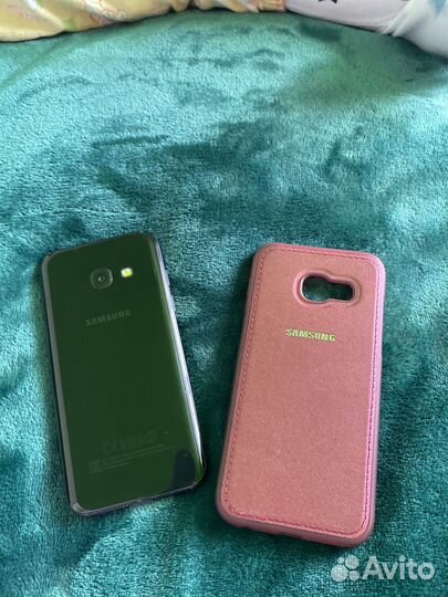 Samsung Galaxy A3 (2017) SM-A320F/DS, 2/16 ГБ