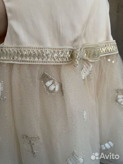 Платье нарядное 80