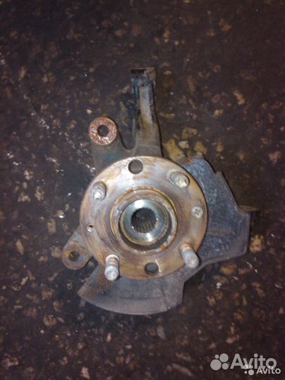 Шевроле Авео Т200 поворотные кулаки