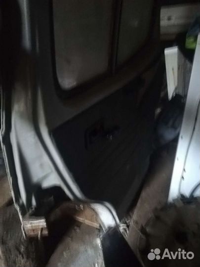 Дверь на Ford transit