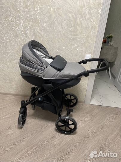 Коляска Tutis Nanni 2022