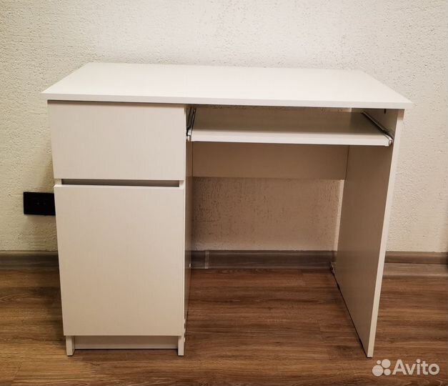 Компьютерный стол белый новый
