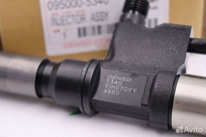 Форсунка топливная 095000-5340