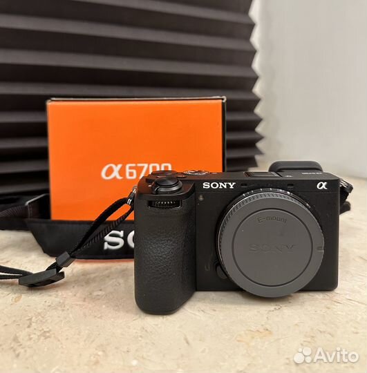 Sony E 18-105mm f/4 G OSS PZ (selp18105G)