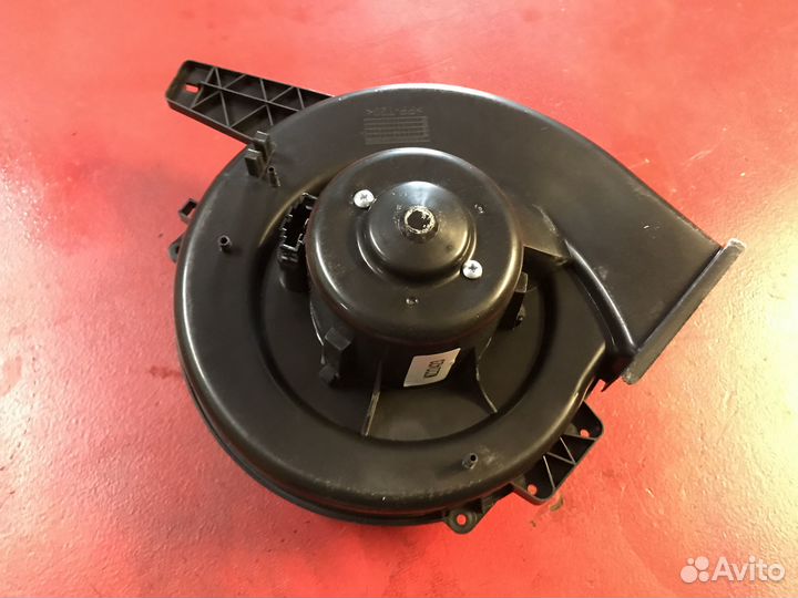 Моторчик печки VW Polo Sedan 5