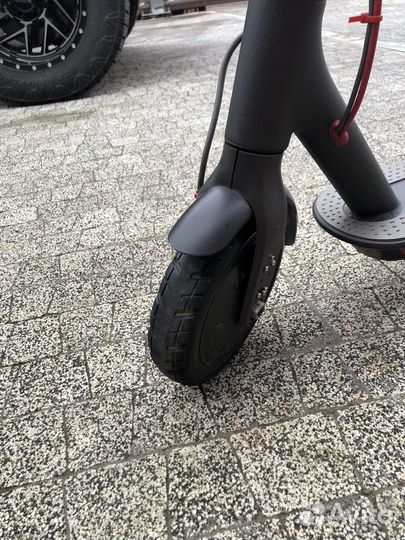 Электросамокат xiaomi 365 pro