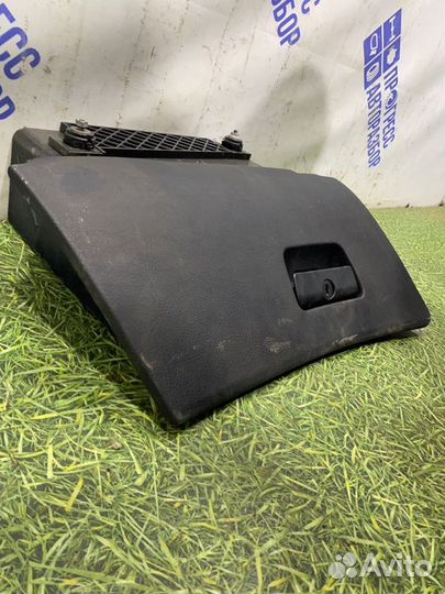 Крышка бардачка Bmw E39 седан 2.5 M52 1997