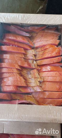 Ломтики лосося х/к