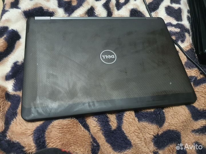 Dell 7450, i7, GeForce 840