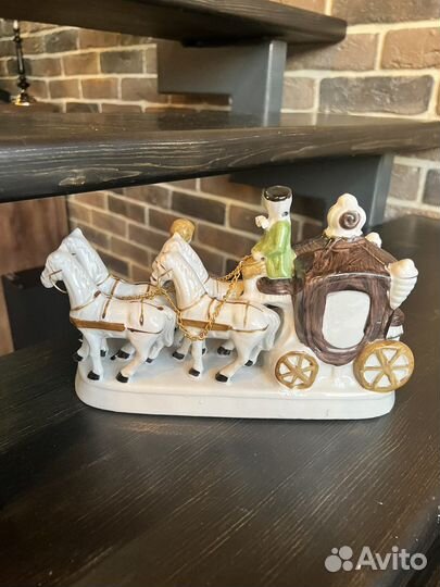 Статуэтка карета Германия